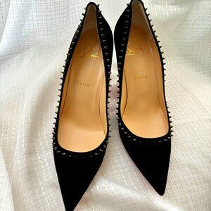 Christian Louboutin *NEW* Anjalina Black Suede Heels, Size 39